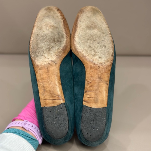 Vintage Salvatore Ferragamo teal suede loafers - Picture 9 of 10